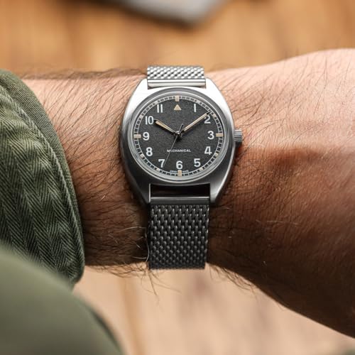 WatchGecko Classic Mesh Watch Strap, Polished or Satin Brushed Finish, 18-22mm. Men's Replacement Stainless Steel Band. Quick Release Spring Bars for Easy Changes 4