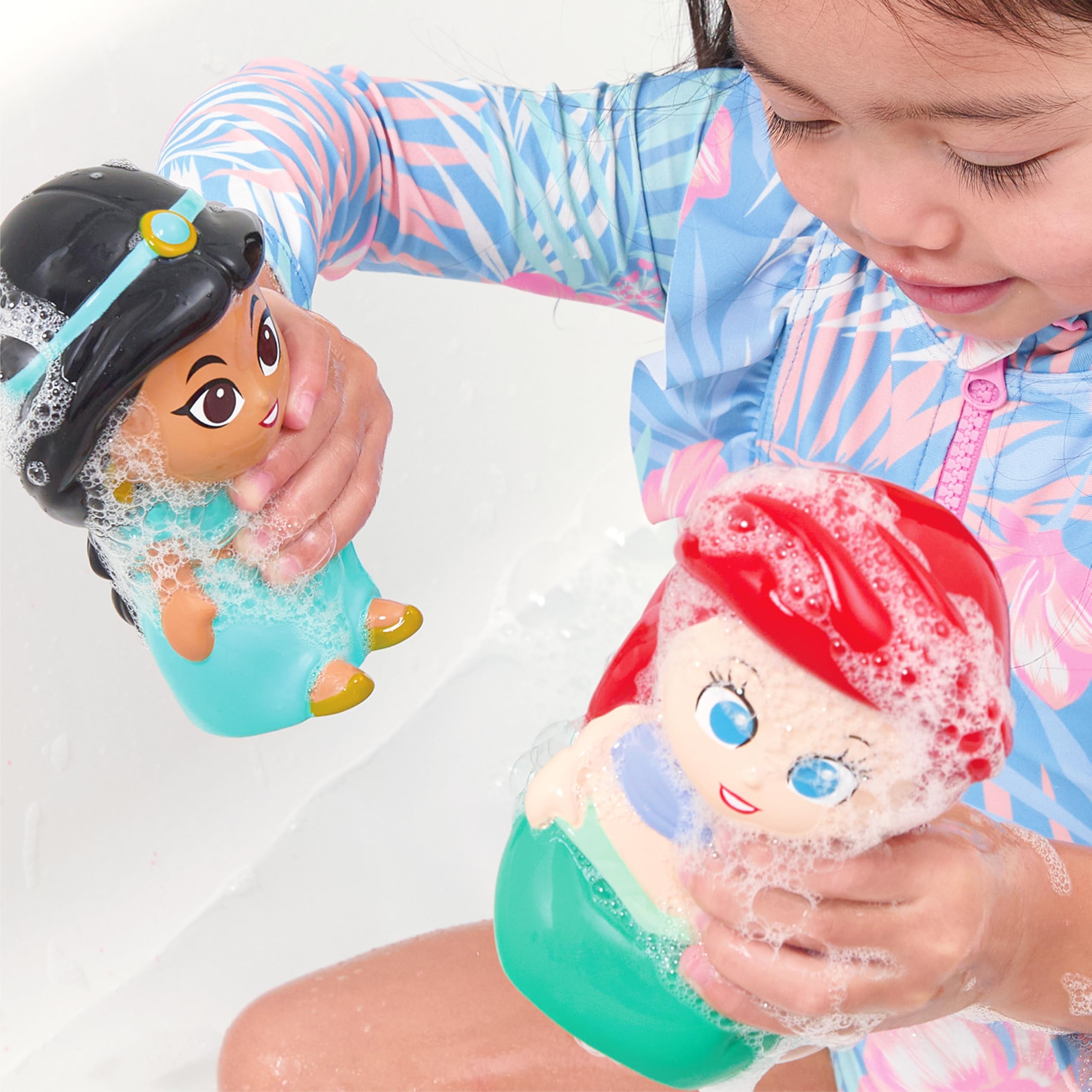 Disney Princess - 5 Piece Bath Squirter Bucket Set -Bath Toys for Baby and Toddlers - Includes Organizer Bucket - Store Bath Time Water Toys 6
